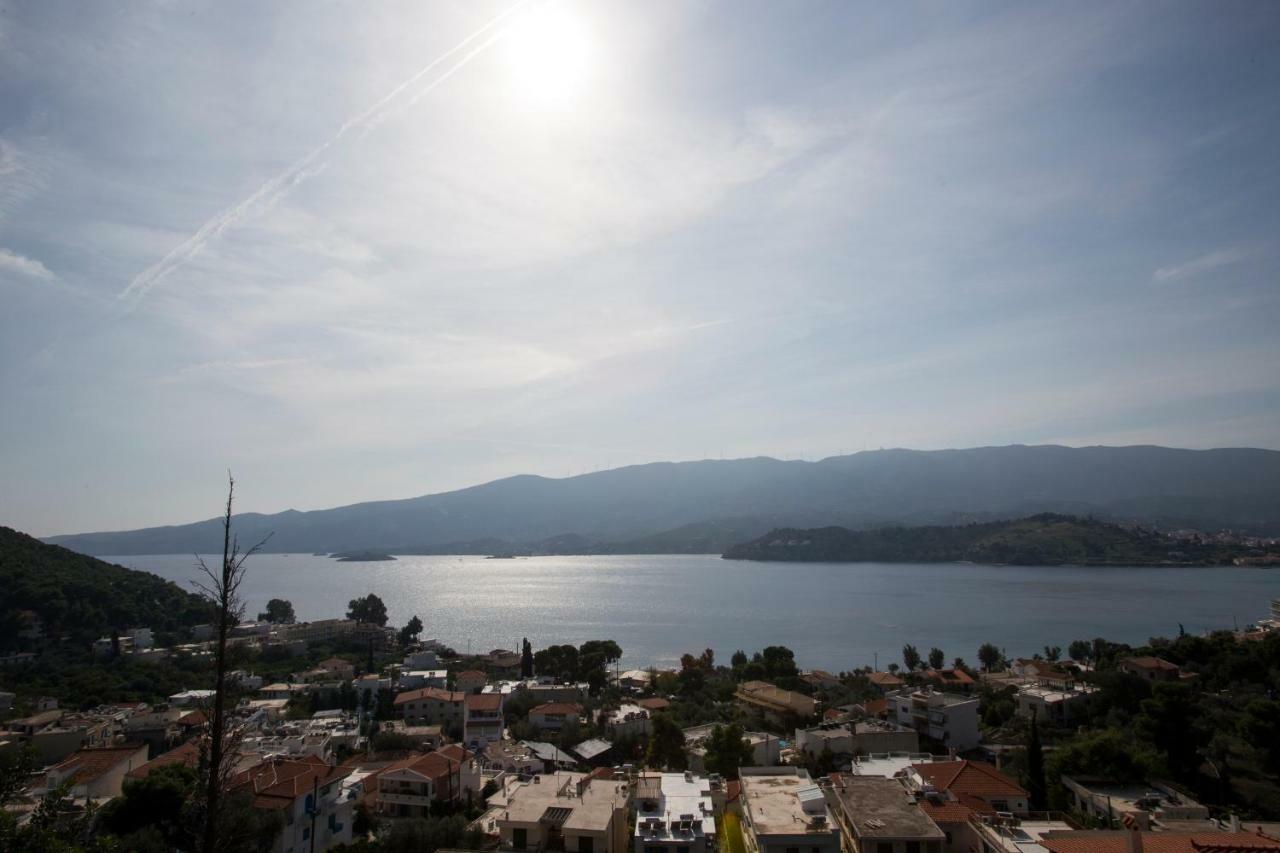 Kalavria Luxury Suites - Magnificent Sea View Of Poros Poros Town ภายนอก รูปภาพ