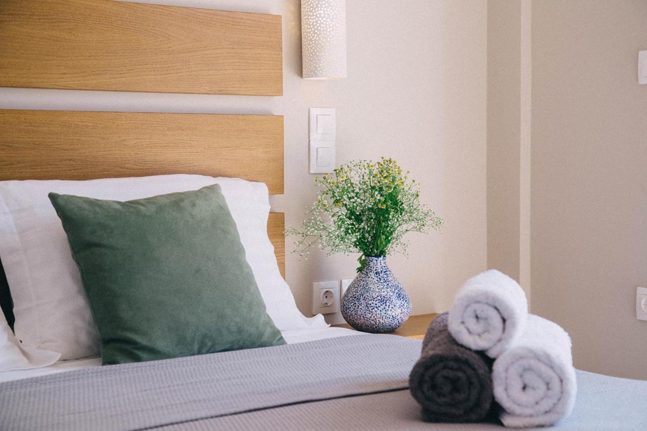 Kalavria Luxury Suites - Magnificent Sea View Of Poros Poros Town ภายนอก รูปภาพ